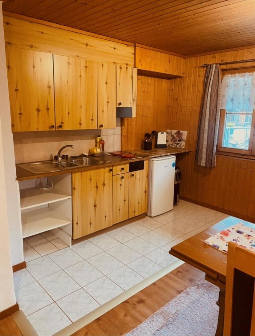 Günstig und Einfaches Studio auf dem Bauernhof Zuoz Exterior foto